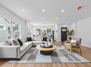 24005 Weller Ave, Rosedale, NY 11422