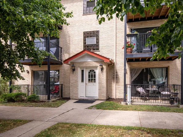7500 W Addison St APT 1, Chicago, IL 60634