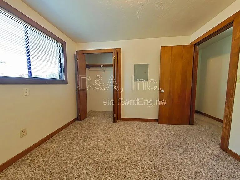 2451 NW Coolidge Way #4 — Photo 5