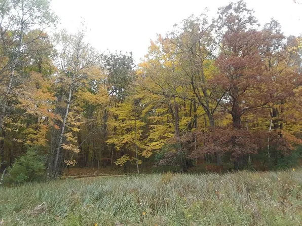 Fuller Ave, Cumberland, WI 54829