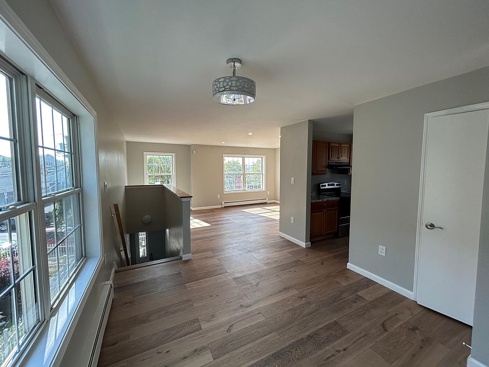 1st image of 6 Mount Prospect Ave Floor 1