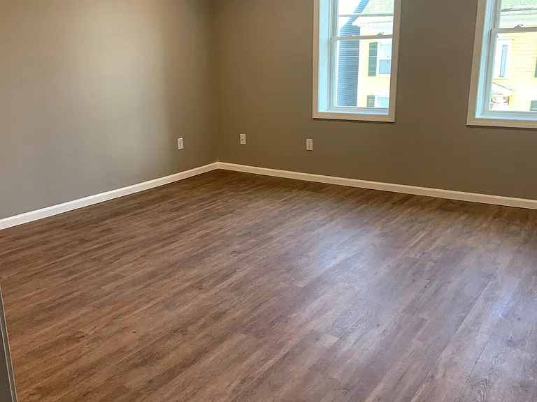 63 S Main St — Photo 3