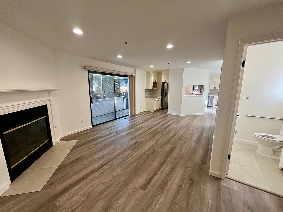 Entrance to Living Room