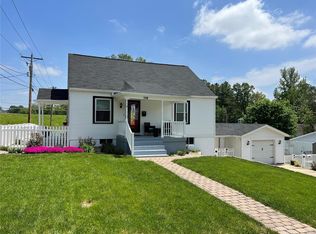 116 Leo St, Columbia, IL 62236