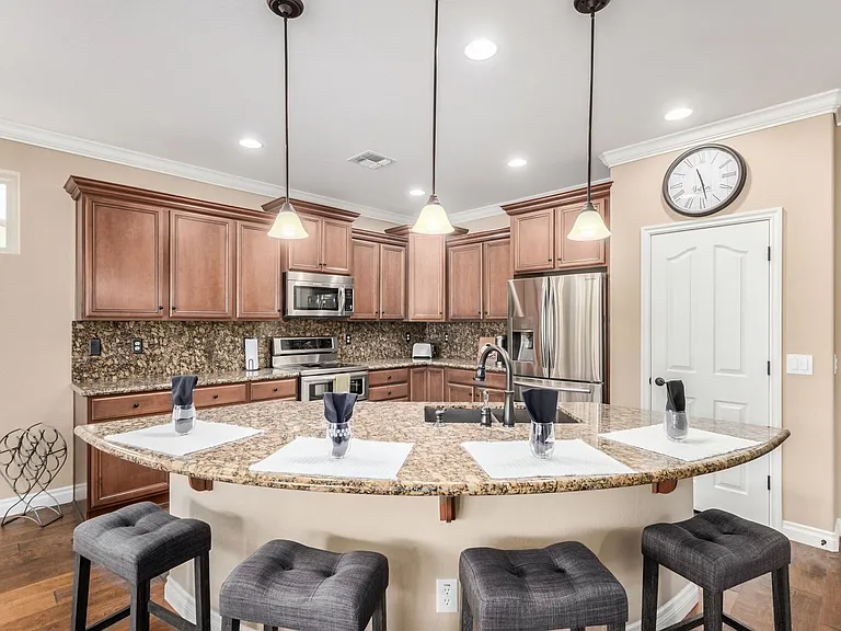 856 E Harmony Way — Photo 5