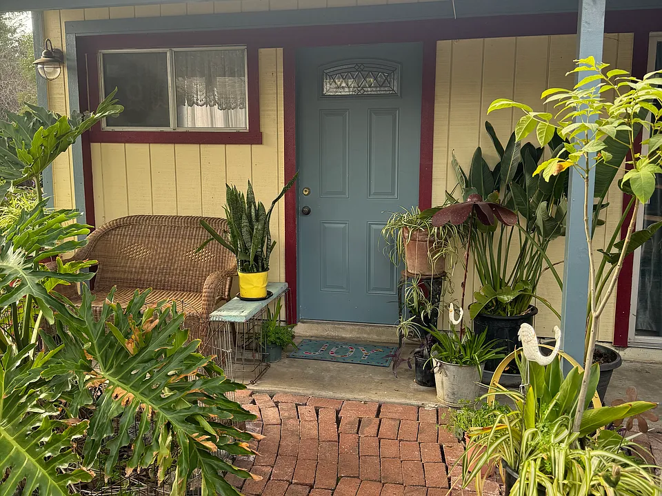 3730 Shamrock Ave #1