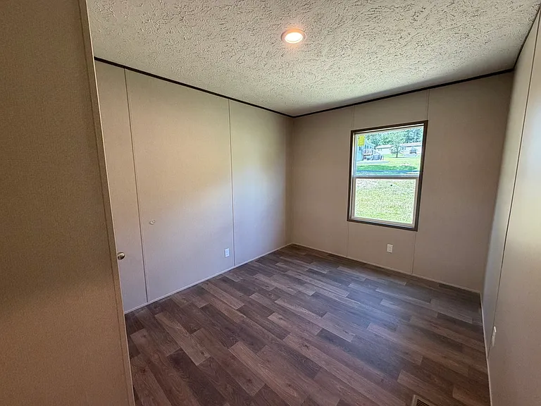 316 Aimee Len Dr — Photo 38