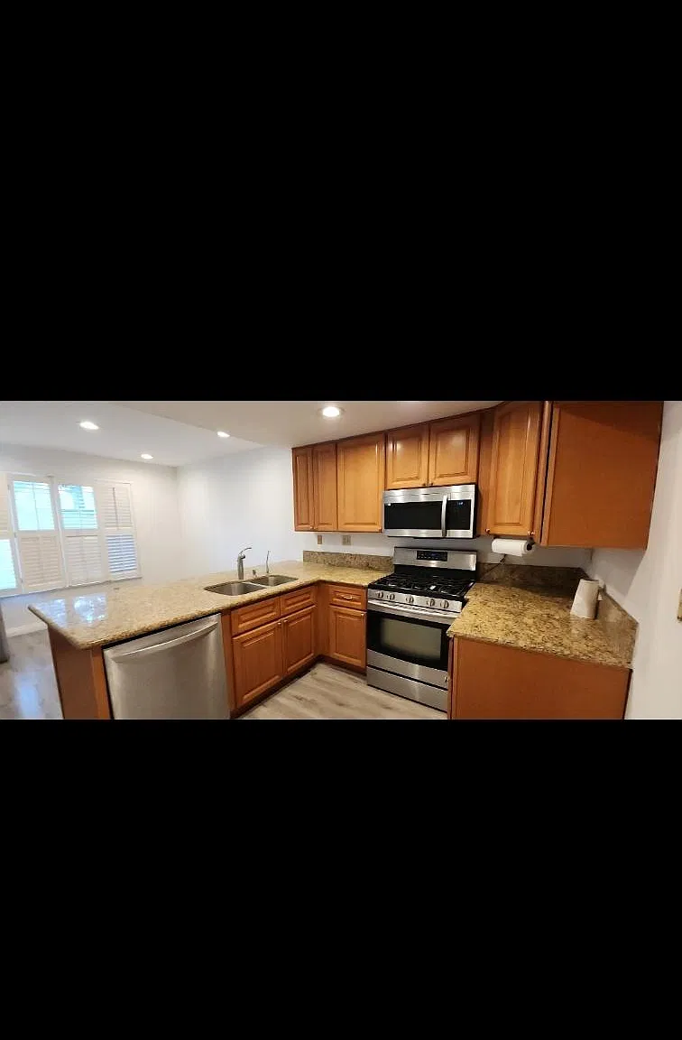 1126 Whitewater Dr — Photo 4