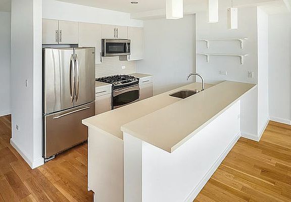 3rd image of 142 N 6th St APT 4E