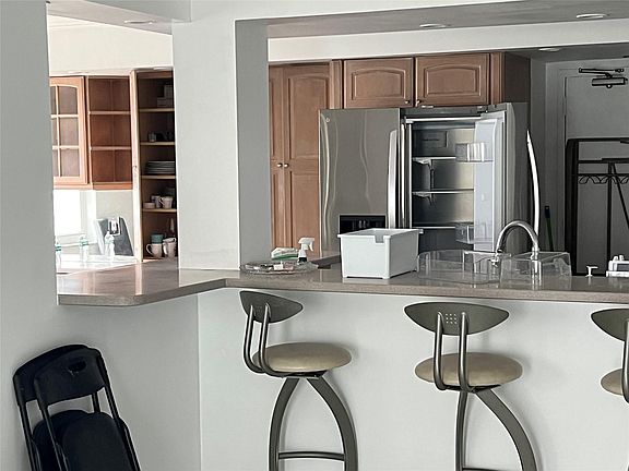 4th image of 3410 Galt Ocean Drive #1101