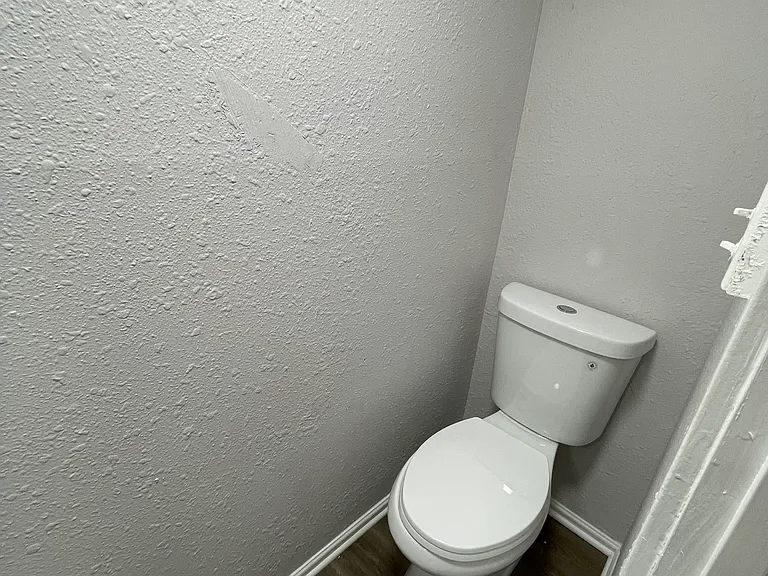 4221 Chestnut Ave — Photo 28