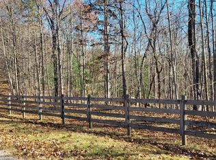 170 Saddle Dr, Jamestown, TN 38556