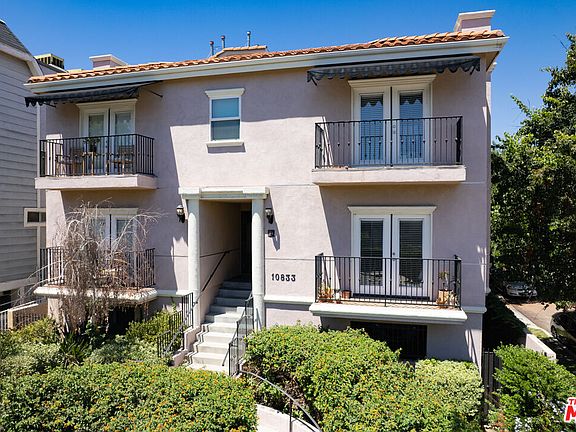 2nd image of 10835 Camarillo St