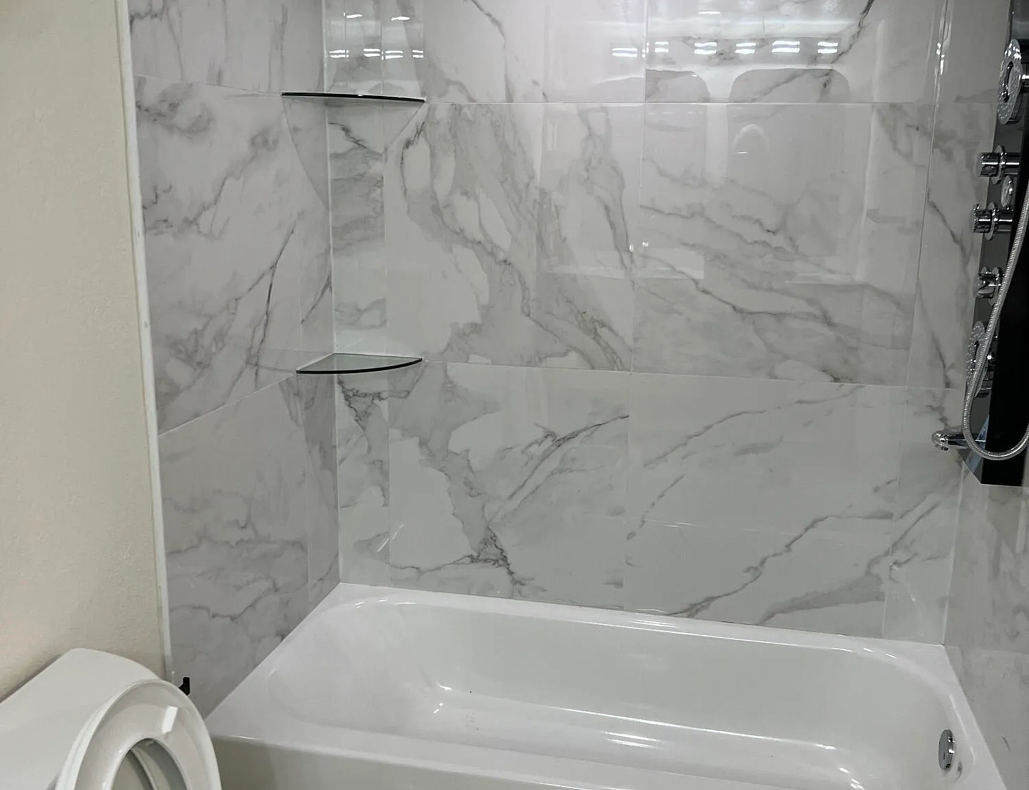 2 bed, 1.0 bath, 700 sqft, $1,300 — Photo 4