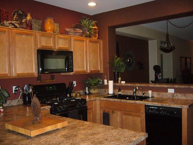 2nd image of 982 E Waterview Pl