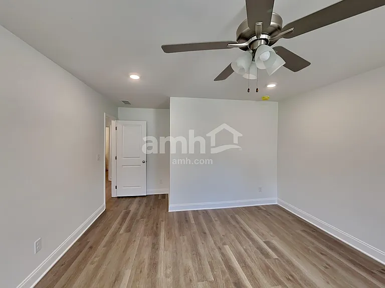 201 Argea Dr — Photo 7