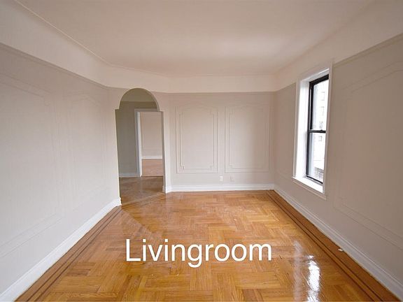 5th image of 4535 44th St APT 6J