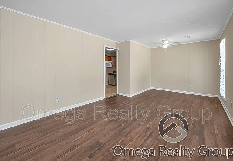 1505 7th Ave S #18 — Photo 3