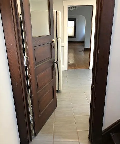 17433 Woodford Ave — Photo 17