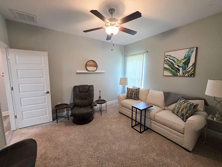 706 Upper Heron Way — Photo 32