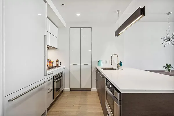 Rented by Corcoran | media 21