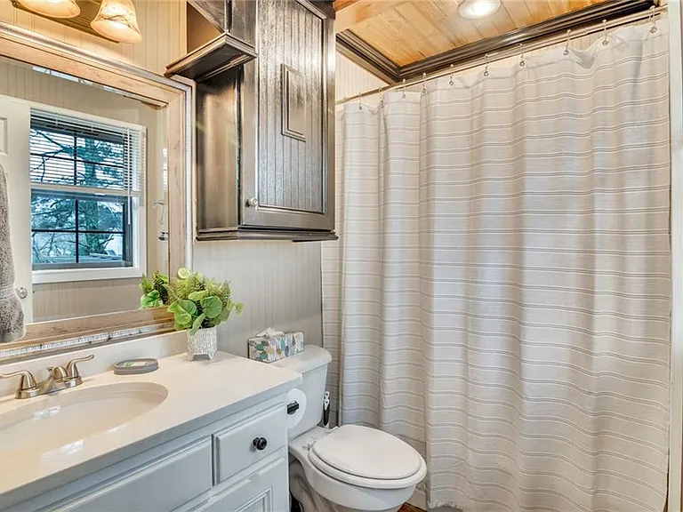 Creek Mill Dr NW — Photo 17