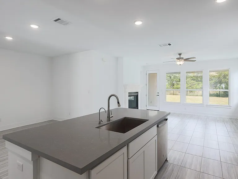 182 Yarbrough Dr — Photo 11