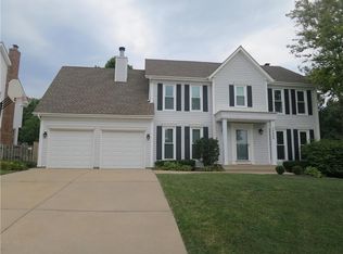 10804 W 106th St, Overland Park, KS 66214