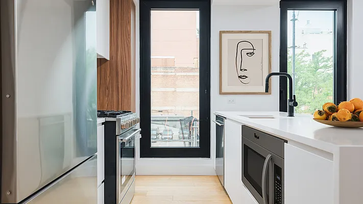 Rented by West 124th Manager LLC | media 2