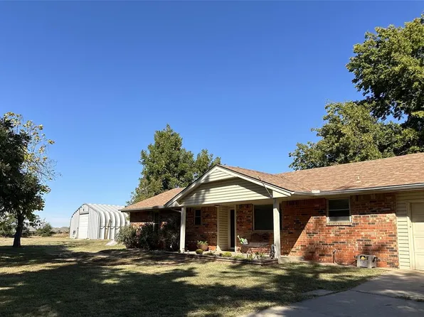 1211 NW 1st St, Newcastle, OK 73065