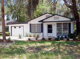 1604 Crest Ave, Leesburg, FL 34748