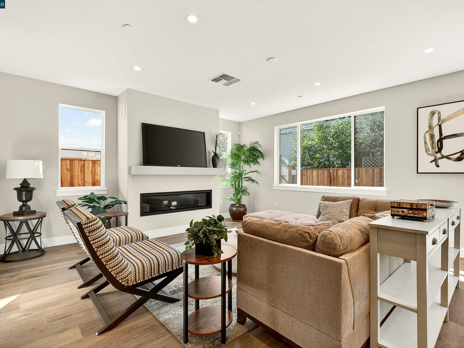 2201 Vandeleur Dr - Photo 12