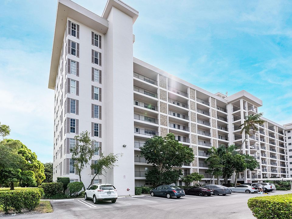 1st image of 3150 N Palm Aire Drive #110