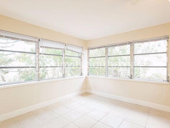 5th image of 5077 Marion Pl
