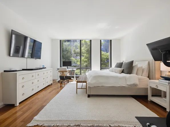 99 Warren Street image 10 of 39