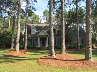 7695 Firethorn Dr, Fayetteville, NC 28311