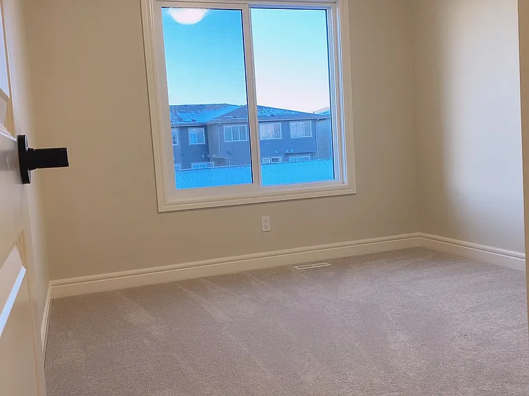 6435 King Wynd SW — Photo 2