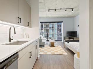 Hugo River North, Chicago, IL 60654