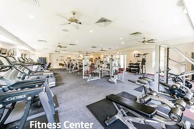 5023 Quadrangle Ct — Photo 41