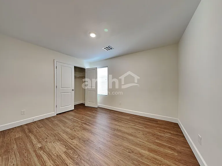 9265 Baylee Bay Ct — Photo 20