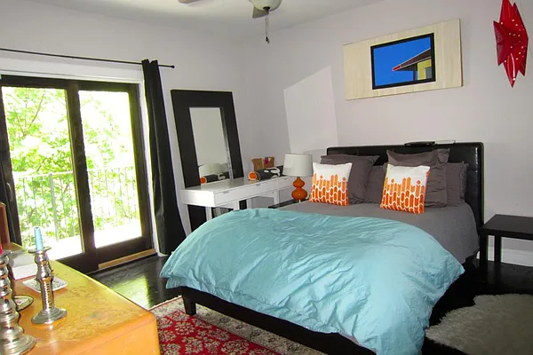 Rented by Corcoran | media 19