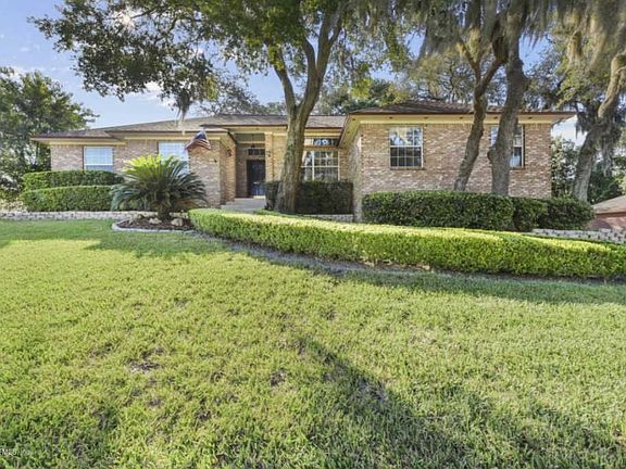 2nd image of 4427 Majestic Bluff Dr S