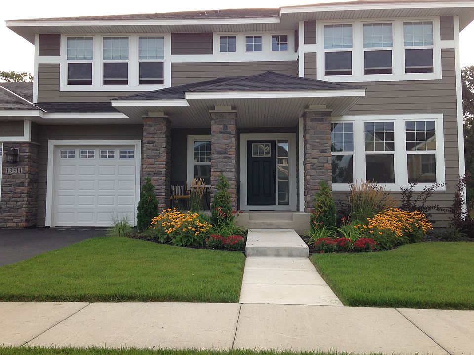 2nd image of 13314 Carlingford Ln