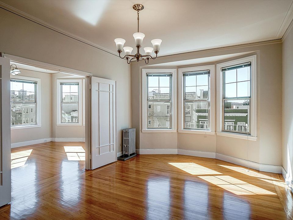 1st image of 350 Octavia St #9