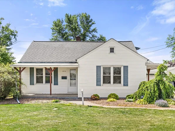 1515 E Elm St, Streator, IL 61364
