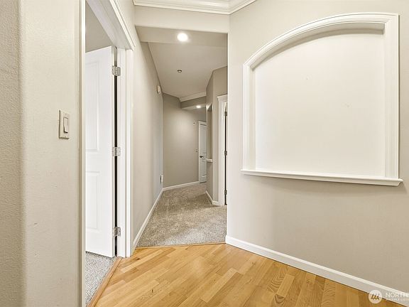 5th image of 2440 S Steele Street #307
