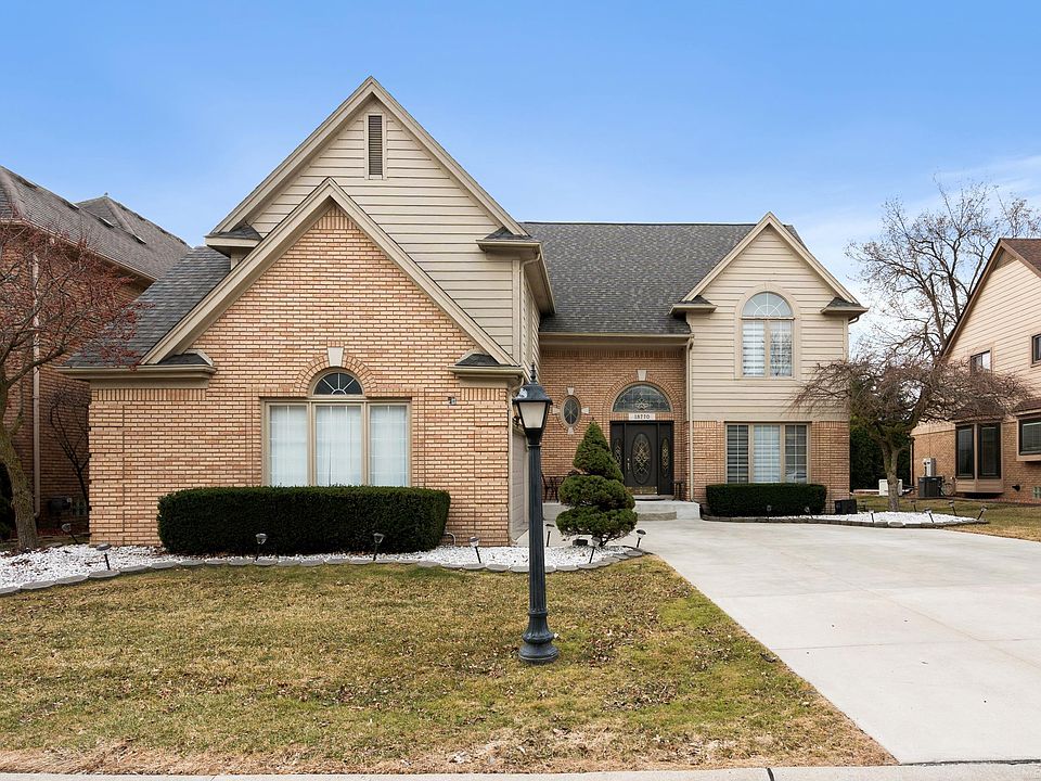 1st image of 18770 River Pointe Dr