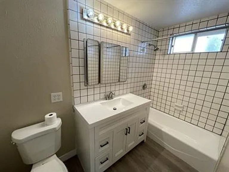 2145 Calle Serena — Photo 14
