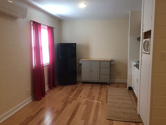 2nd image of 417 S Fess Ave APT 3
