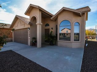 6200 Lovebird Ln, El Paso, TX 79924